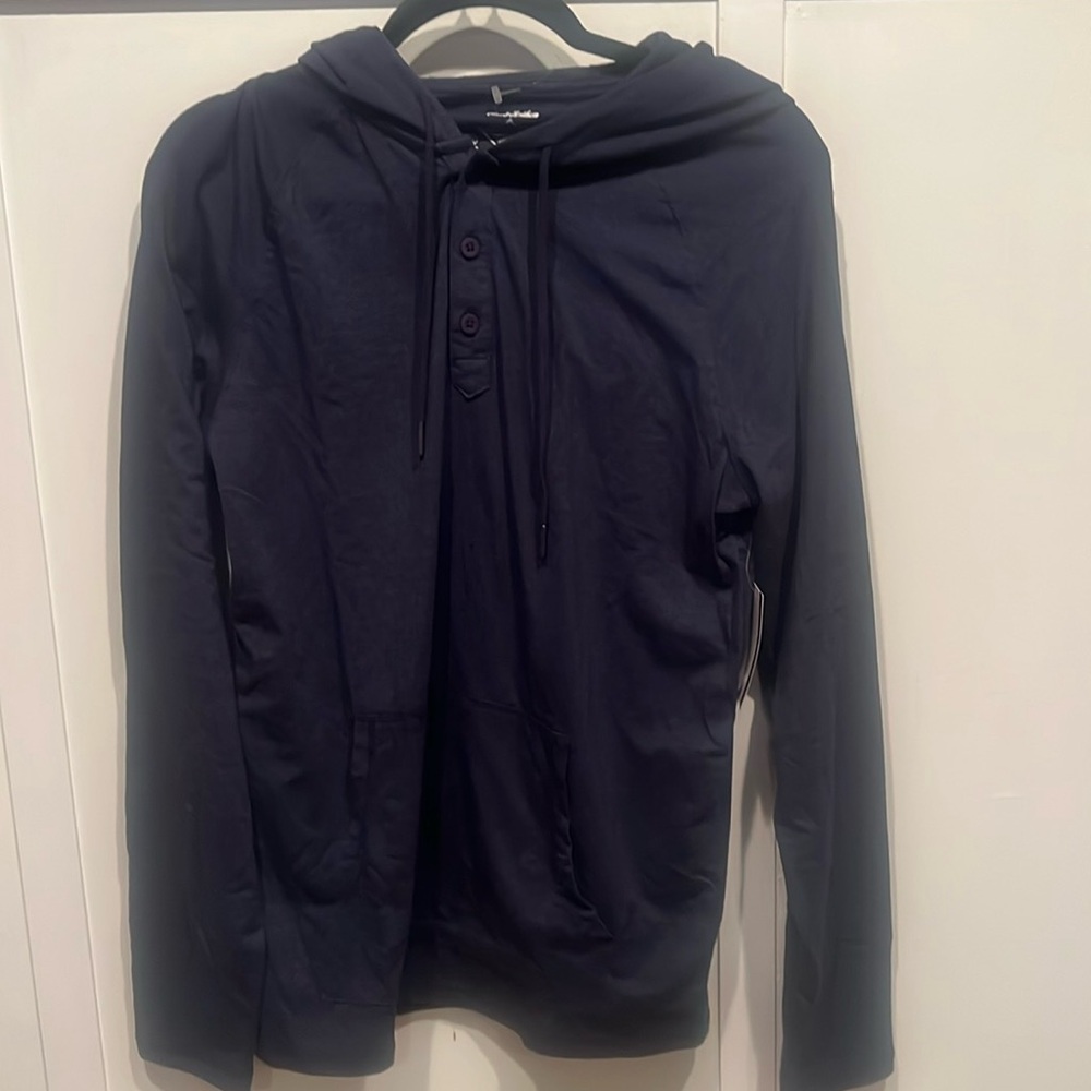 NWT Men’s Flag & Anthem hooded Henley shirt
